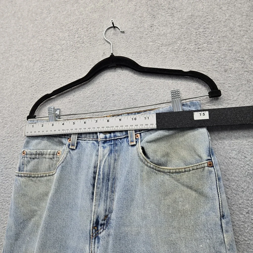 VINTAGE Levi's 505 Men Jeans 31X32 Light Blue Denim Regular Straight READ